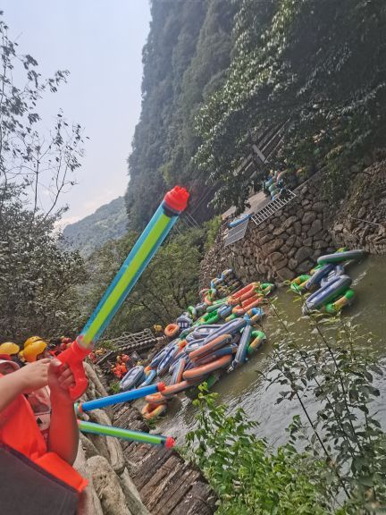 珠海长隆：欢乐与冒险的完美结合